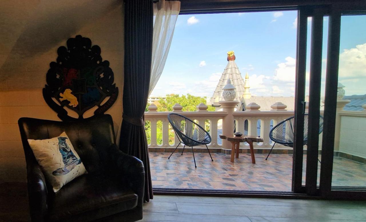 Potterland Luxury Pool Villa Pattaya Walking Street 6 Bedrooms Bagian luar foto